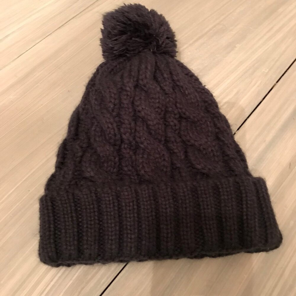 Mountain Ridge Ladies Acrylic Winter Hat One size